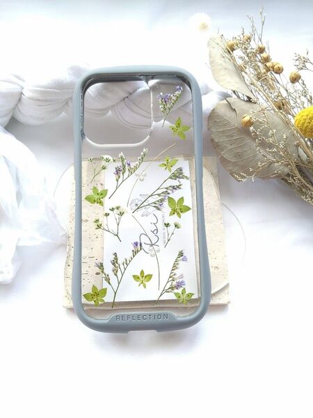 iPhoneケース スマホケース ハンドメイド かすみ草 ブルーファンタジア