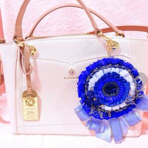 ハンドメイド 痛ロゼットバッグチャーム