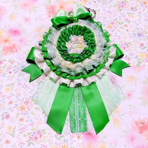 ハンドメイド 痛ロゼットバッグチャーム