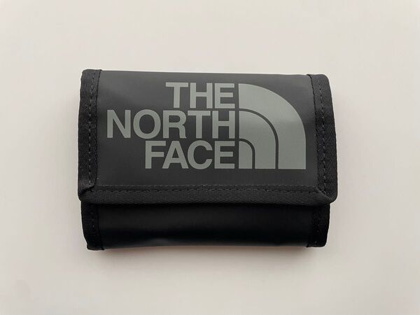 ノースフェイス THE NORTH FACE 三つ折り財布
