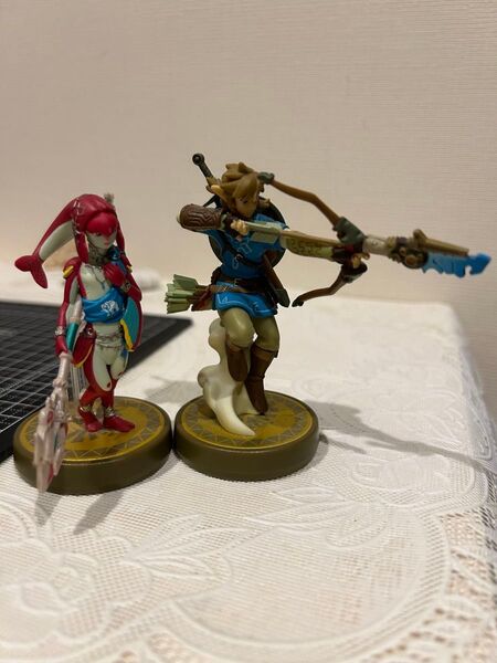 amiibo ゼルダの伝説ブレスオブザワイルドアミーボセットです。 状態がかなり良いです。