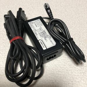 中古美品ソフトバンクモバイル AC アダプタ FMCAE1 TA08017-B330 12V~3A 動作保証 外径約3.0mm管理番号SHA099