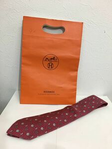 値下げ　未使用　エルメス HERMES ネクタイ オレンジ柄　ビジネス ブランドネクタイ　ショッパー付き