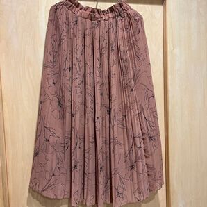 as know as スカート