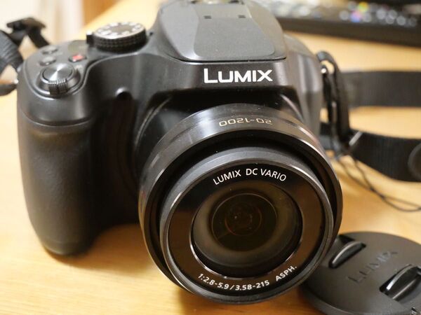 Panasonic Lumix dc-fz85 ショット数497回 箱、取説なし