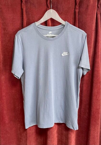 Nike ナイキ クラブ 刺繍ロゴTシャツ サイズL グレー系 半袖 コットン ワンポイント AR4999-493