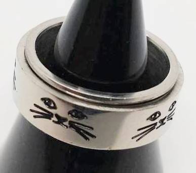 送料無料 【26号】猫 ねこ 回転 キャット リング 指輪 ストリート ゴスロリ ロック 病み系 ファンスマ