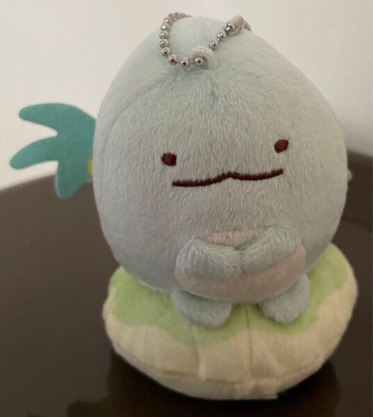 新品未使用★お値下げ不可★ すみっコぐらし みなみのしまに のっかりぬいぐるみ とかげ ボールチェーン マスコット