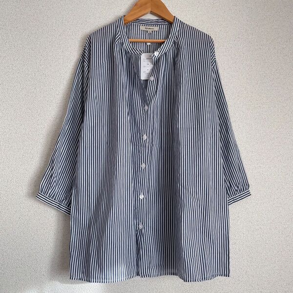 大きいサイズ新品 ノーカラーストライプシャツ ネイビー LLサイズ