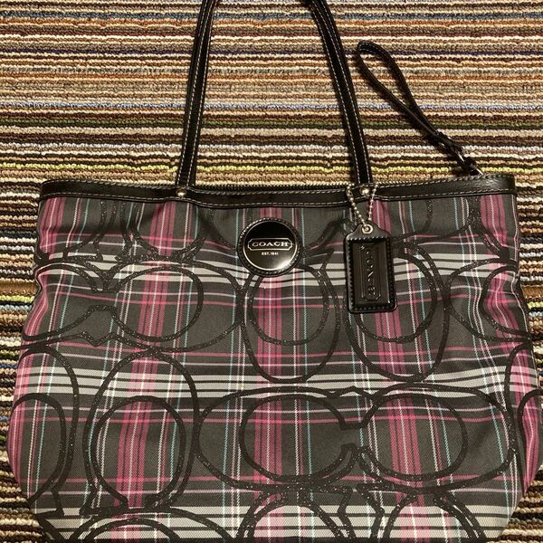 COACH コーチ トートバッグ 肩掛け チェック 内側 ピンク ファスナー 美品