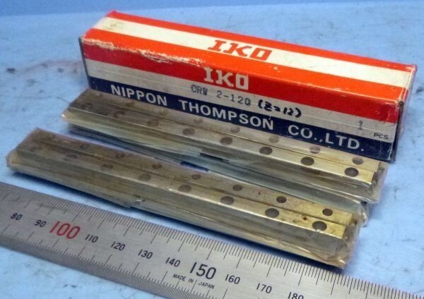 J141 軸受け ベアリング クロスローラウェイ IKO CRW2-120 置古し未使用品!