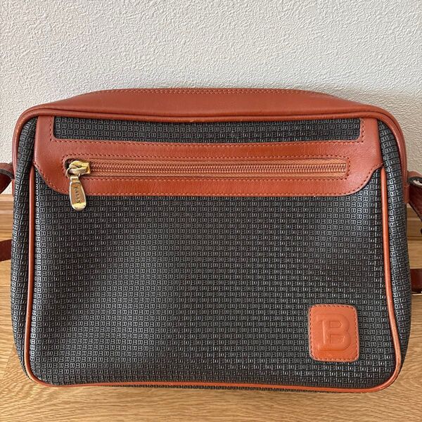 【美品】BALLY バリー ショルダーバッグ ロゴ柄 総柄 ヴィンテージ