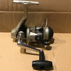 シマノ スピニングリール SHIMANO ホリデ-スピン 1000 中古 SBL