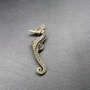 真鍮 竜の落とし子 タツノオトシゴ キーホルダー パーツ ビンテージ