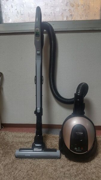 日立掃除機、CV-KP300G、付属品付き、人気商品です、特別価格