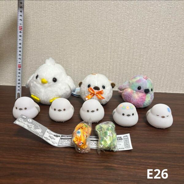 シマエナガぬいぐるみ、フィギュア、ポーチ と ミャオミャオうみねこちゃん