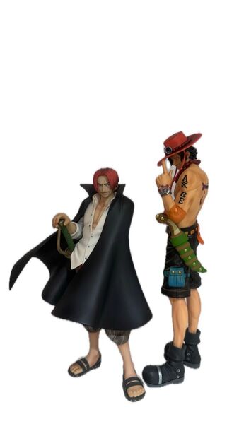 ワンピース エース シャンクス フィギュア