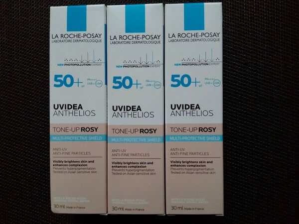 ★新品未使用★ラ ロッシュ ポゼ UVイデア XL プロテクション トーンアップ ローズ 30ml 【2本】
