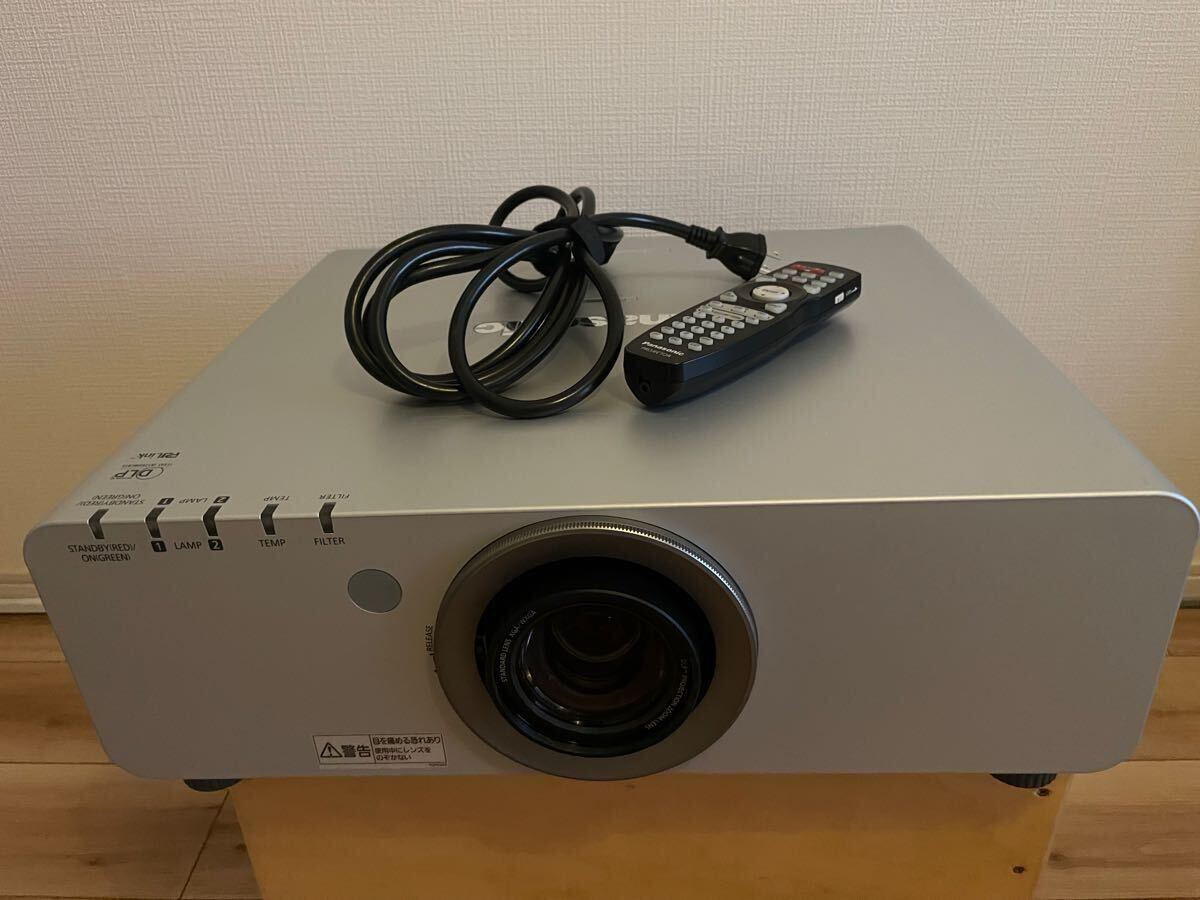 Yahoo!オークション -「d5000」(プロジェクター) (映像機器)の Yahoo!オークション -「d5000」(プロジェクター) (映像機器)の