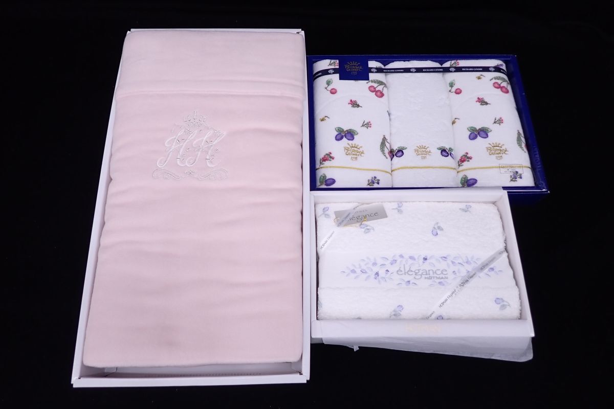 Yahoo!オークション -「リチャードジノリ」(寝具) (家庭用品)の Yahoo!オークション -「リチャードジノリ」(寝具) (家庭用品)の