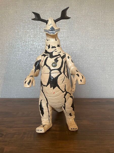 レア エレキング フィギュア ウルトラ怪獣シリーズ 高さ約28センチ