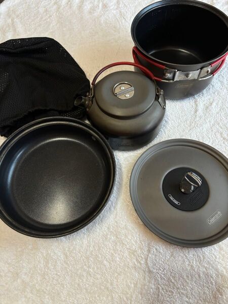 コールマン パックアウェイクッカーセットとケトル 中古品