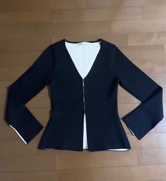 ZARA ぺプラムニットカーディガン