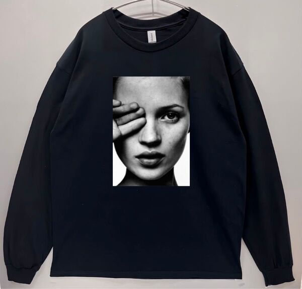 新品未使用 男女兼用 ケイトモスロンT 長袖Tシャツ