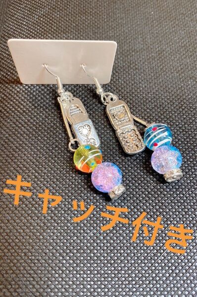手描きヨーヨー ハンドメイド ピアス ガラケー