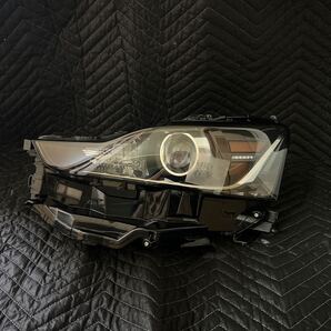 レクサス IS ヘッドライト左 81185-53790 KOITO53-96 ASE30