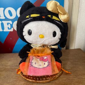 GODIVAの2015年 ハローキティのハロウィン ぬいぐるみ サンリオ