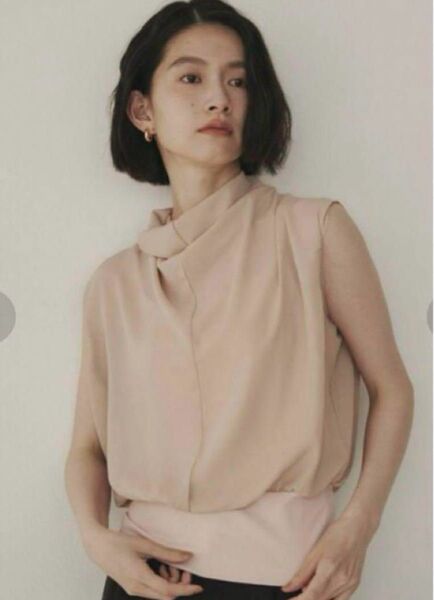COTORICA ハイネックドレープシアーブラウス