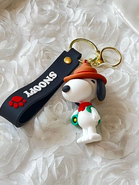 SNOOPY新品マスコット ストラップ キーホルダー トレンド 可愛 可愛いスヌーピー