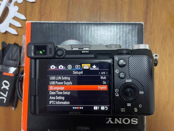 SONY α7C ミラーレス一眼 英語有り