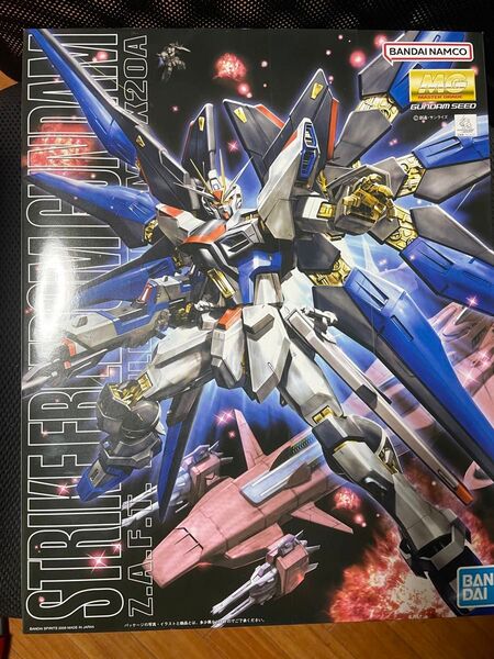 新品未開封 MG 1/100 ストライクフリーダムガンダム ZGMF-X20A(機動戦士ガンダムSEED DESTINY)