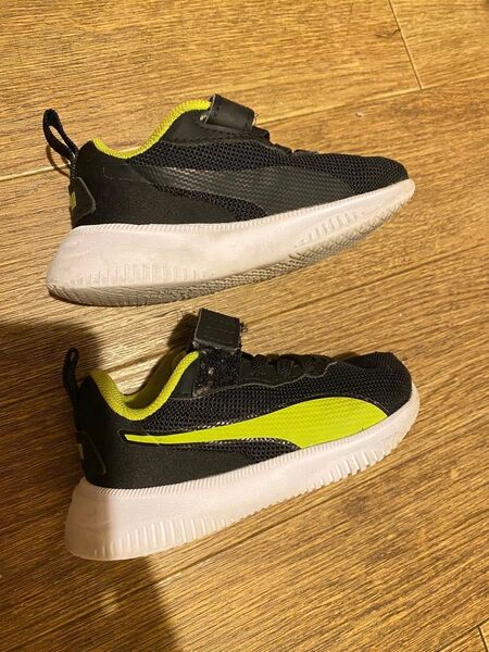 Puma スニーカー 子供用スニーカー、靴