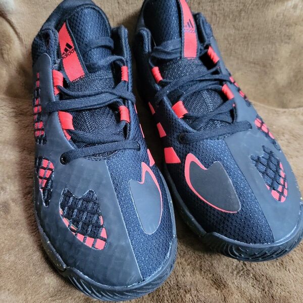 adidas バッシュ 23.5㎝