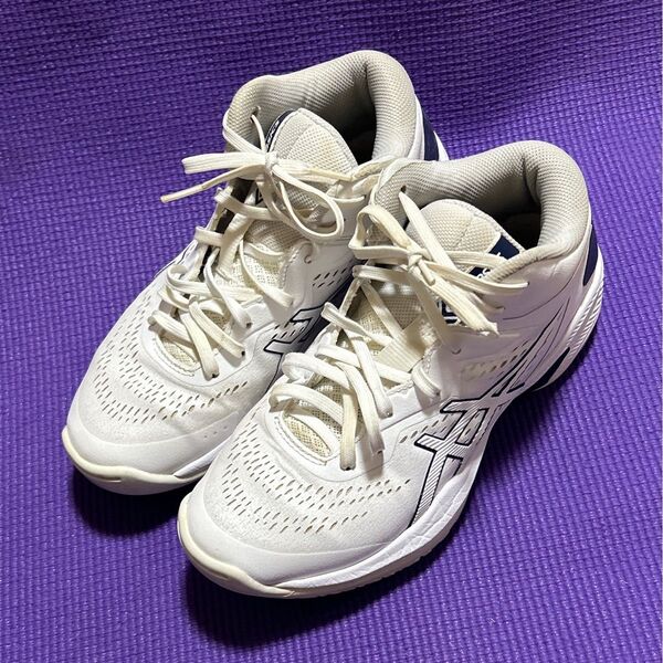 アシックス asics バッシュ ゲルフープ 23㎝