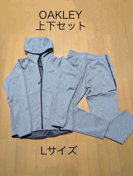 【極美品】OAKLEY オークリー トレーニングウェア グレー Lサイズ