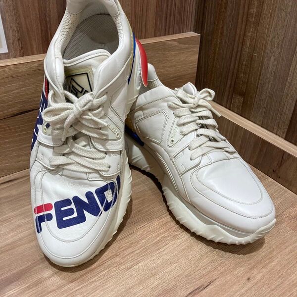 FENDI フェンディ 靴 マニア スニーカー ダッド FENDI × FILA 人気 シューズ ブランド ファッション コラボ