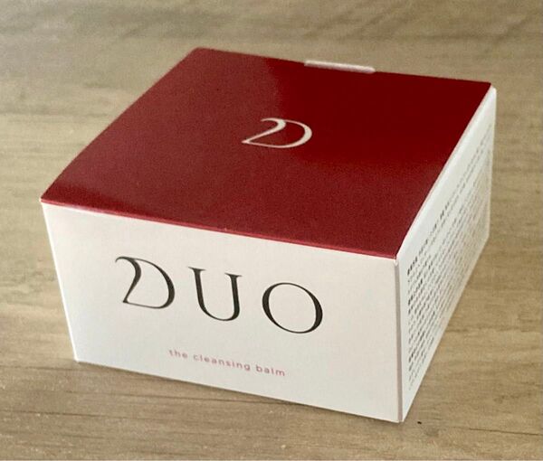 新品 未開封 DUO デュオ クレンジングバーム 90g メイク落とし 洗顔 角質ケア コスメ スキンケア