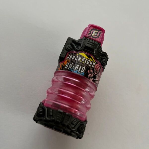 仮面ライダービルド DXエグゼイドフルボトル 非売品