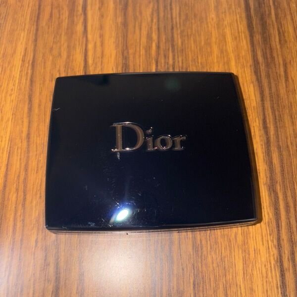 Dior サンク クルール アイシャドウ