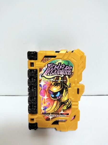仮面ライダーセイバー DX ランプドアランジーナ ワンダーライドブック DX聖剣ソードライバーの付属品