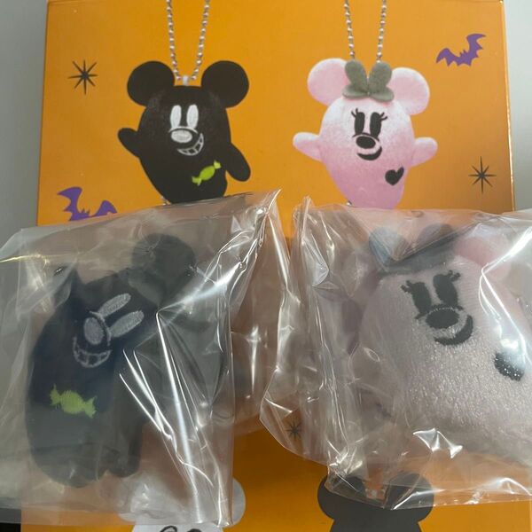 ディズニーハロウィン2024 ぬいぐるみチャーム2個セットA ミッキーブラックキャンディー ミニーピンクハート