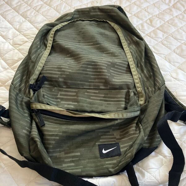 値下げ NIKE リュック グリーン