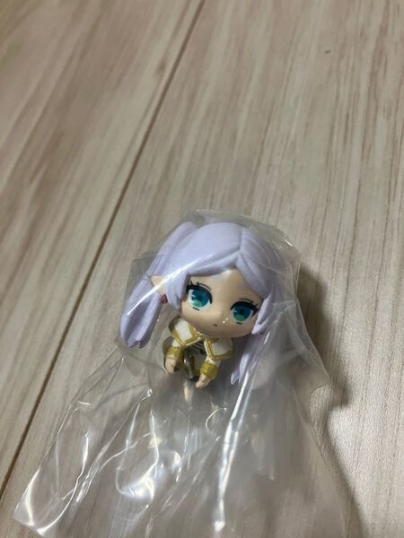 葬送のフリーレン つまんでつなげてますこっと フィギュア フラーレン カニカンver