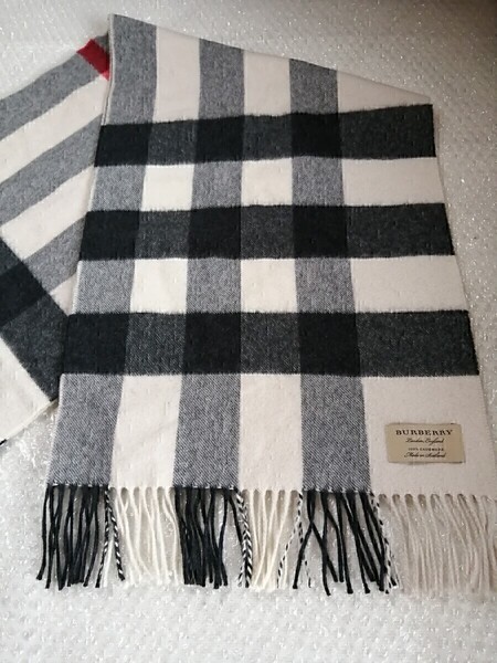 BURBERRY バーバリー マフラー ストール スカーフ ショール カシミヤ100% GIANTチェック柄 ストーン色(薄いグレー) 送料無料!