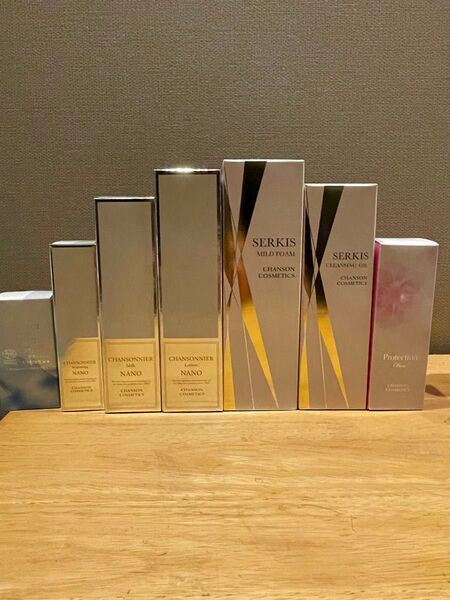 お値下げ!お得!【シャンソン化粧品】7点セット!