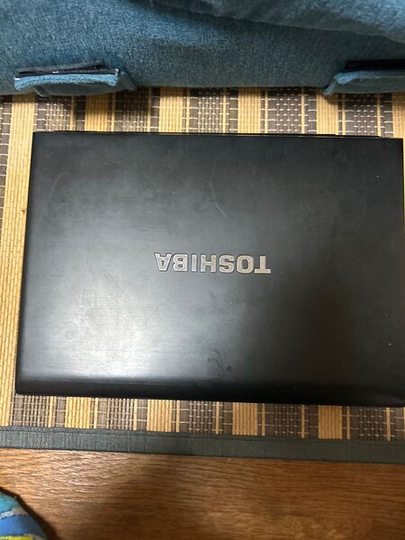 TOSHIBA